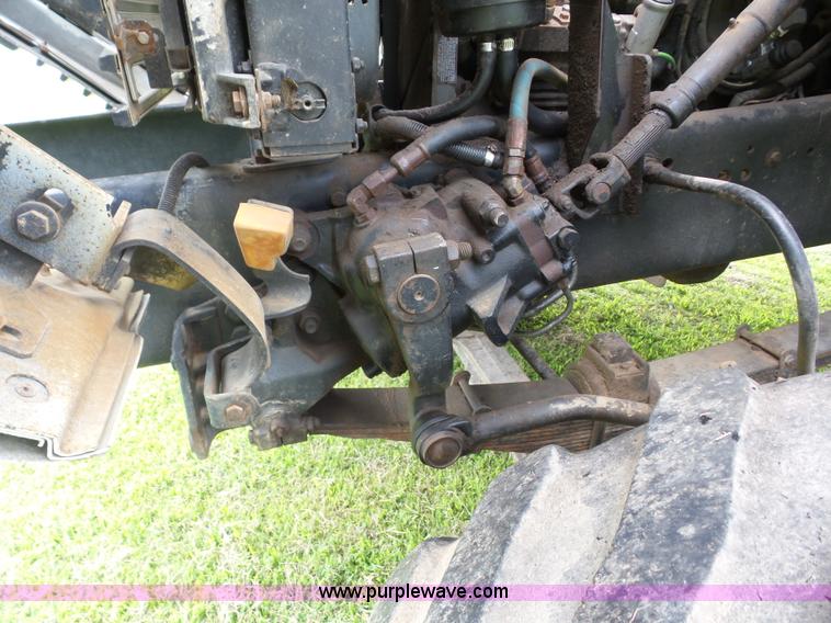 image for item BZ9614 1995 Ford L8000 applicator truck