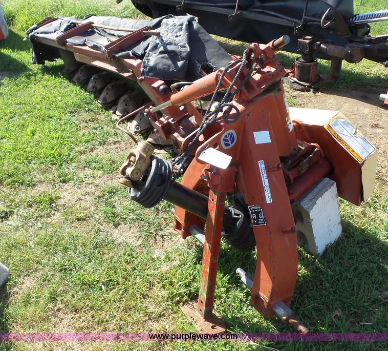 image for item BZ9643 New Holland 617 disc mower