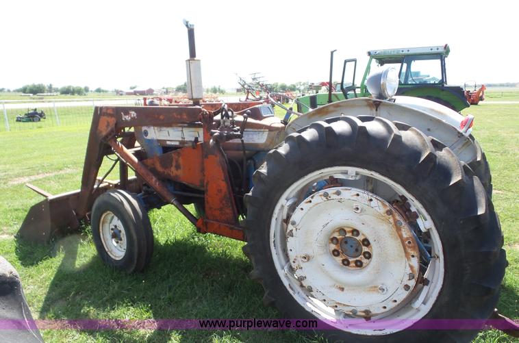 image for item BZ9646 Ford 4000 tractor