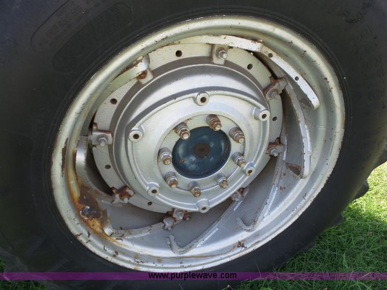 image for item BZ9647 1979 Deutz Fahr DX90 tractor