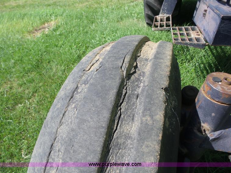 image for item BZ9647 1979 Deutz Fahr DX90 tractor