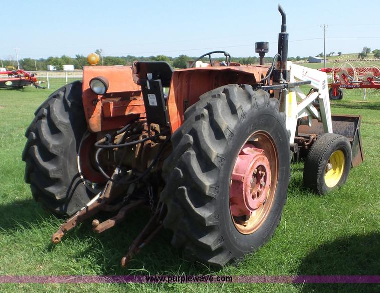 image for item BZ9648 1969 Massey-Ferguson 175 tractor