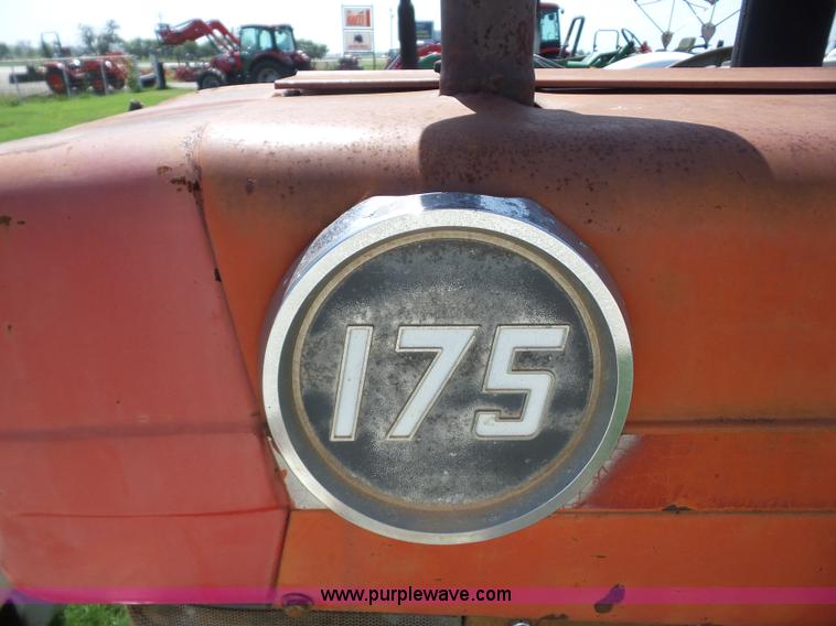 image for item BZ9648 1969 Massey-Ferguson 175 tractor