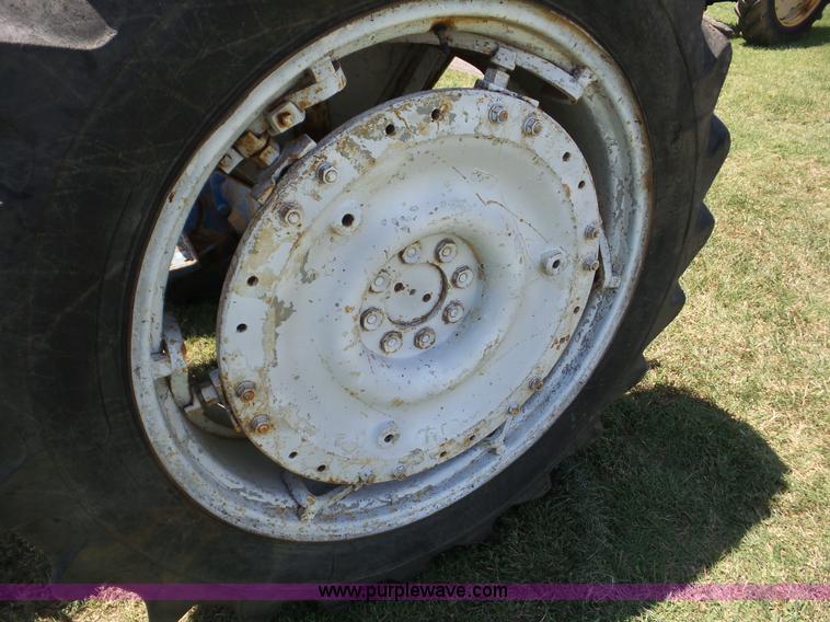 image for item BZ9649 Ford 4000 tractor