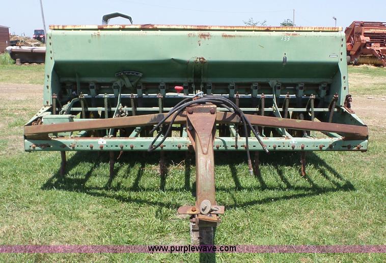 image for item BZ9651 John Deere 9350 grain drill