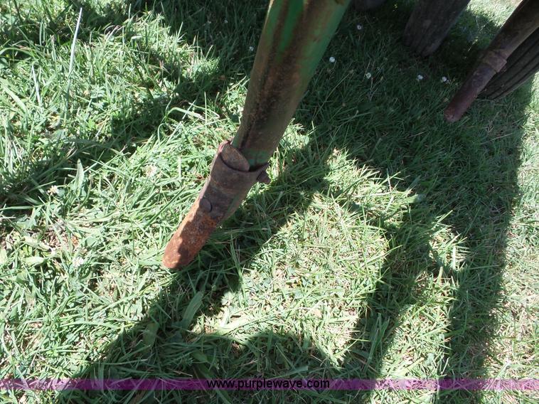 image for item BZ9651 John Deere 9350 grain drill