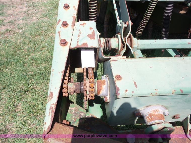 image for item BZ9651 John Deere 9350 grain drill