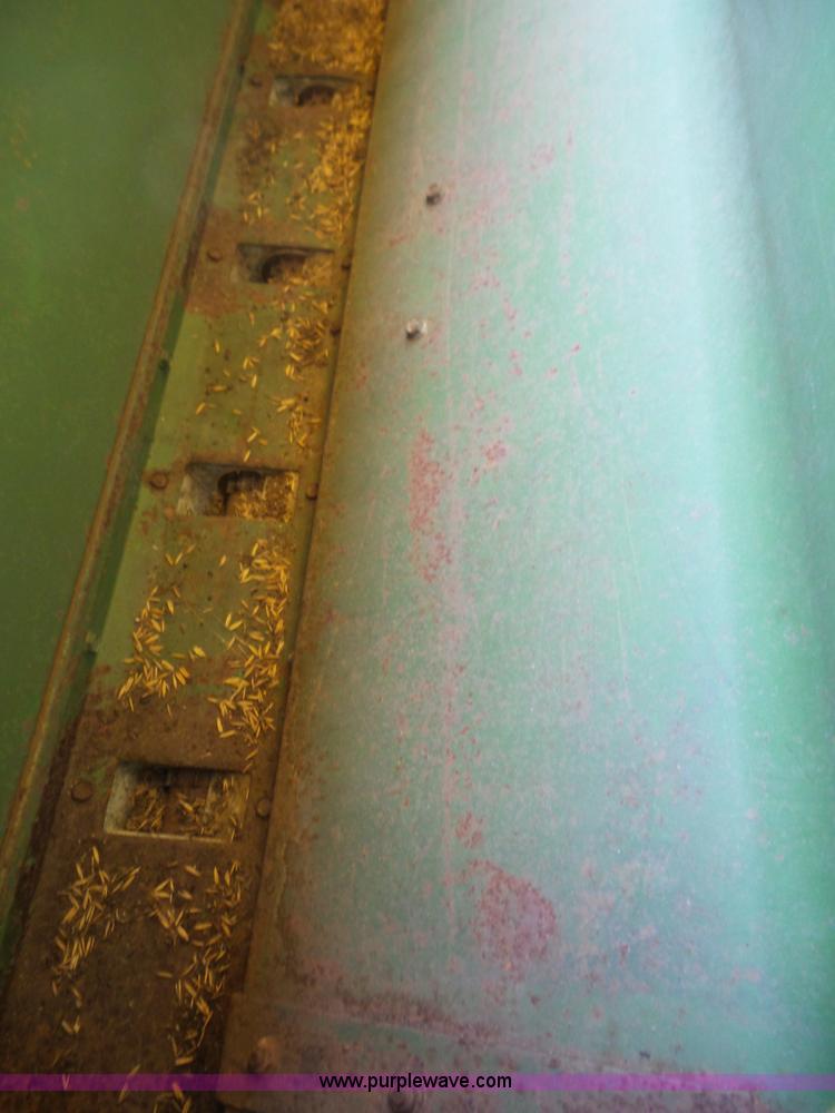 image for item BZ9651 John Deere 9350 grain drill