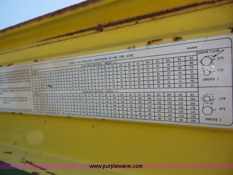 image for item BZ9651 John Deere 9350 grain drill