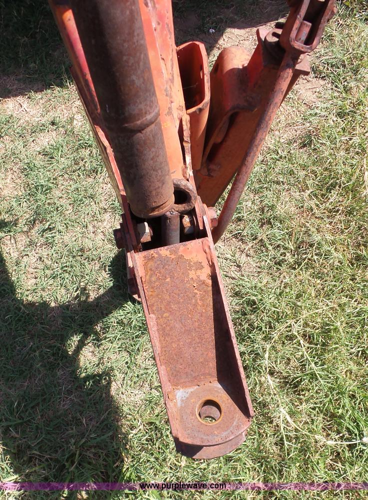 image for item BZ9652 1979 New Holland 851 round baler