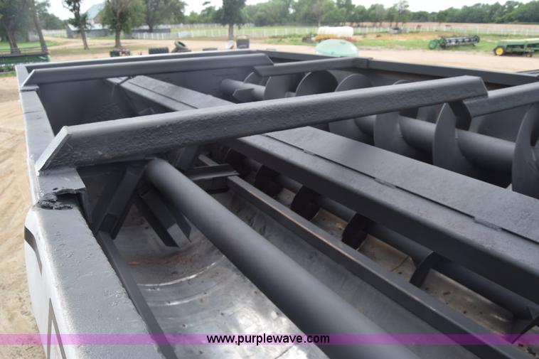 image for item CB9224 RotoMix 600-16 commercial feed mixer