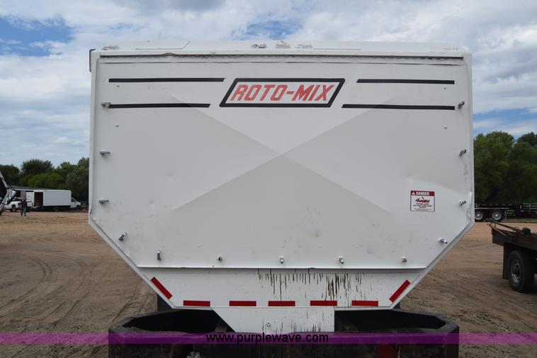 image for item CB9224 RotoMix 600-16 commercial feed mixer