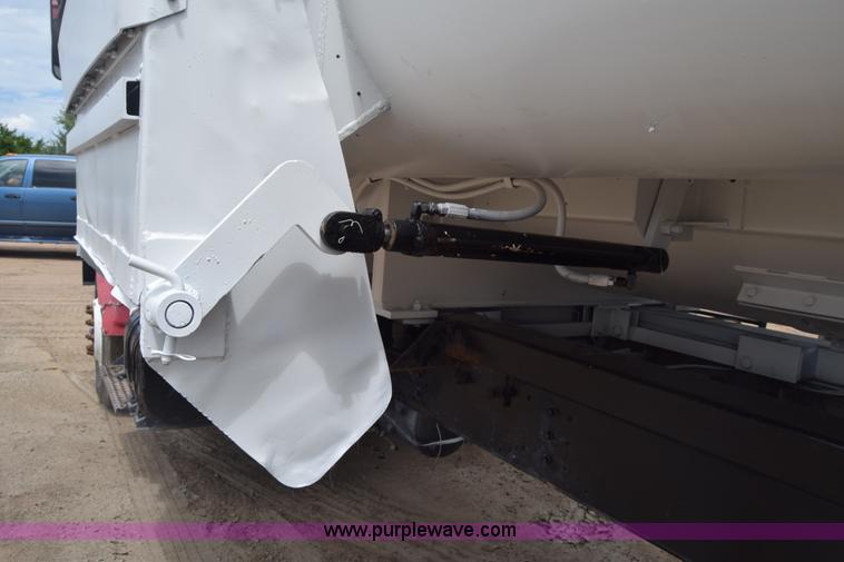 image for item CB9224 RotoMix 600-16 commercial feed mixer