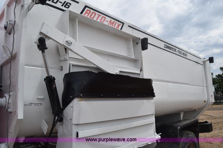image for item CB9224 RotoMix 600-16 commercial feed mixer