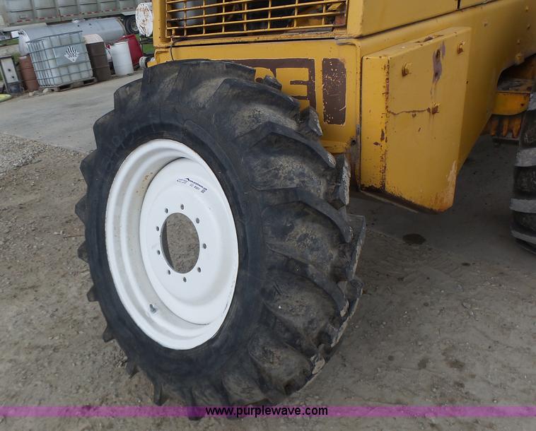 image for item CC9301 Continental 12.4-24 tire