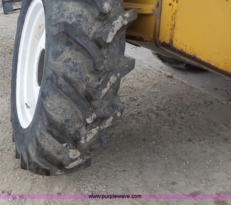 image for item CC9301 Continental 12.4-24 tire