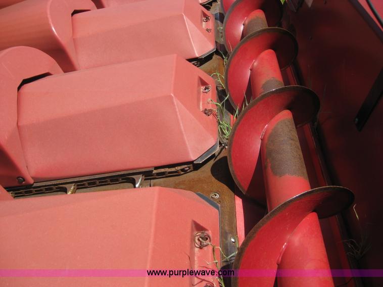 image for item F1649 Case IH 1083 corn head