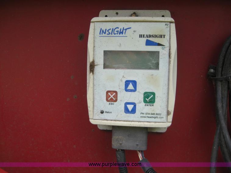 image for item F1649 Case IH 1083 corn head