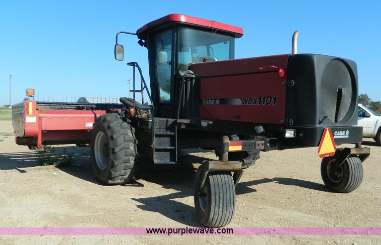 image for item J5124 2002 Case WDX1101 self-propelled windrower