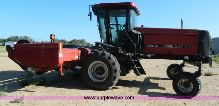 image for item J5124 2002 Case WDX1101 self-propelled windrower