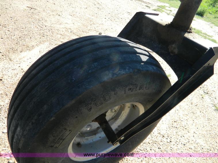 image for item J5124 2002 Case WDX1101 self-propelled windrower