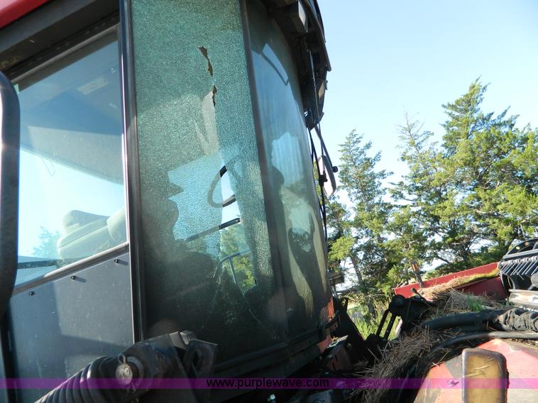 image for item J5124 2002 Case WDX1101 self-propelled windrower