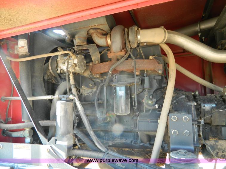 image for item J5124 2002 Case WDX1101 self-propelled windrower