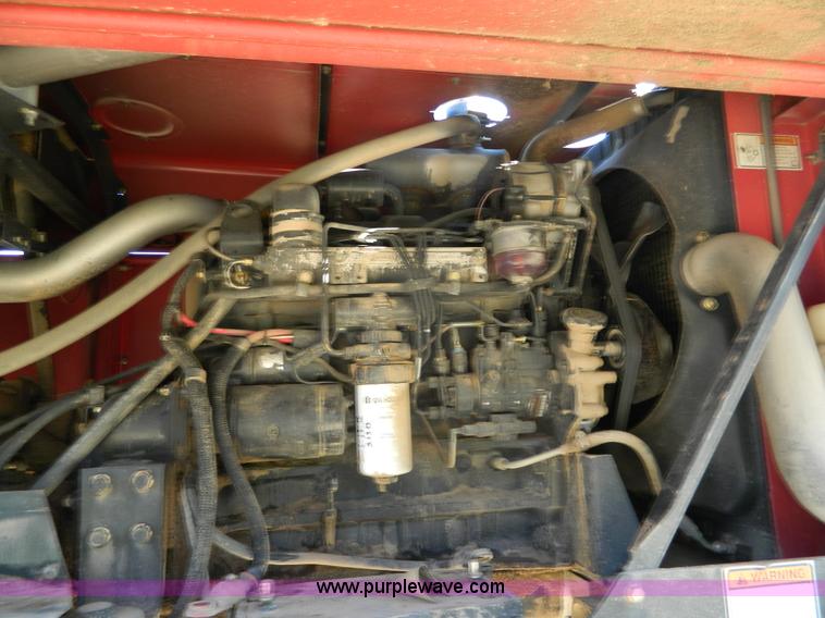 image for item J5124 2002 Case WDX1101 self-propelled windrower