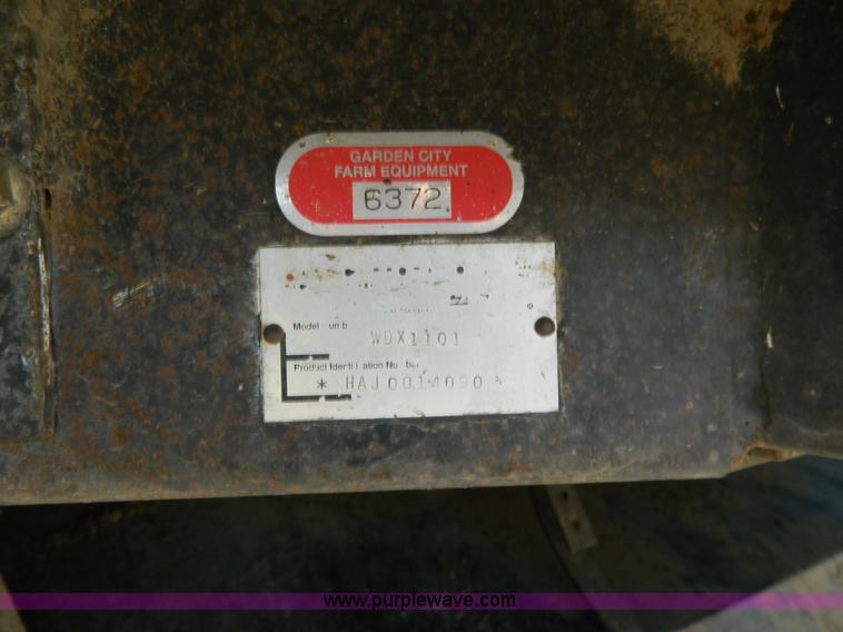 image for item J5124 2002 Case WDX1101 self-propelled windrower