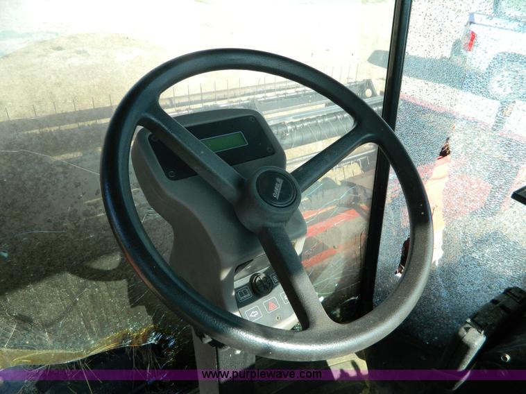 image for item J5124 2002 Case WDX1101 self-propelled windrower