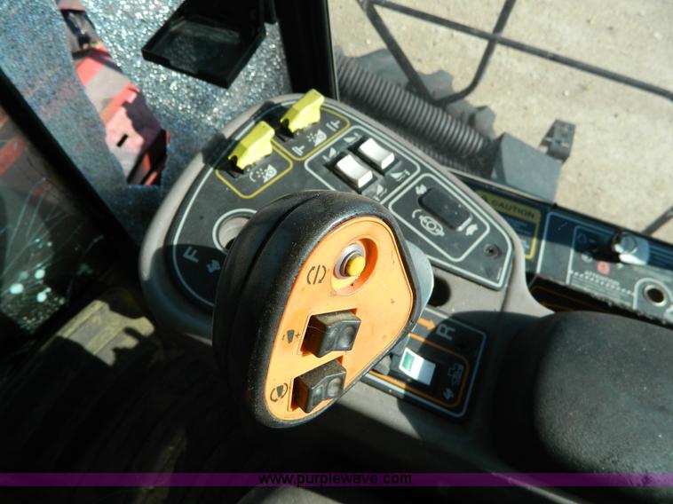 image for item J5124 2002 Case WDX1101 self-propelled windrower