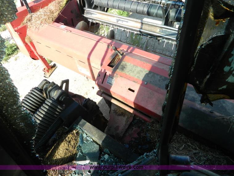 image for item J5124 2002 Case WDX1101 self-propelled windrower