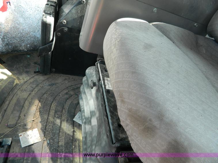 image for item J5124 2002 Case WDX1101 self-propelled windrower