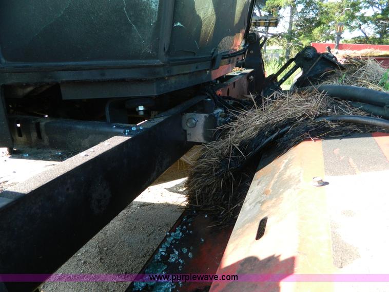 image for item J5124 2002 Case WDX1101 self-propelled windrower