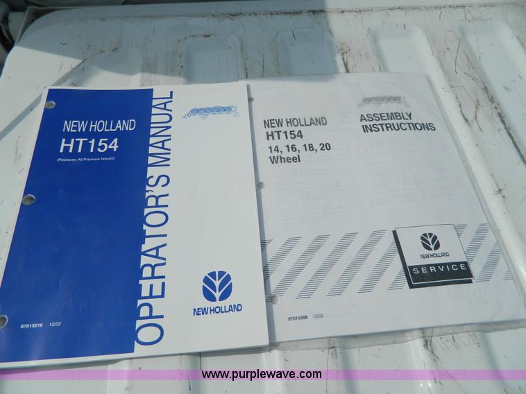 image for item J8822 2002 New Holland HT154 hay rake