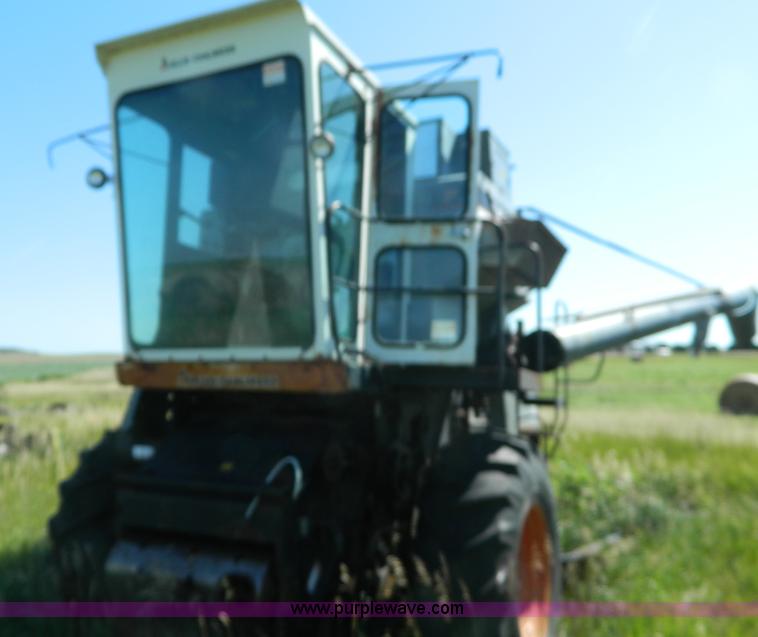 image for item J8844 Gleaner F combine