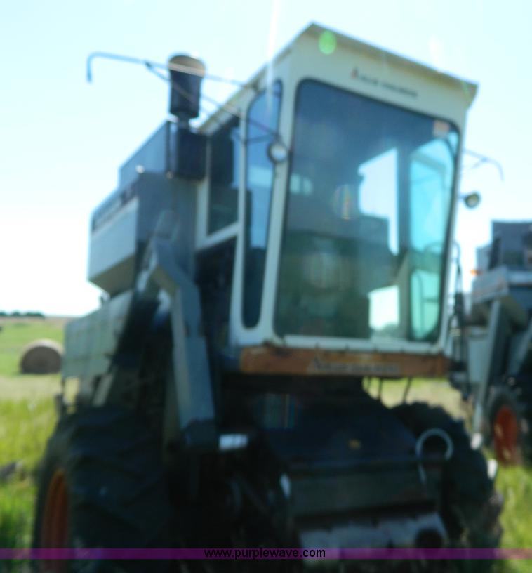 image for item J8844 Gleaner F combine