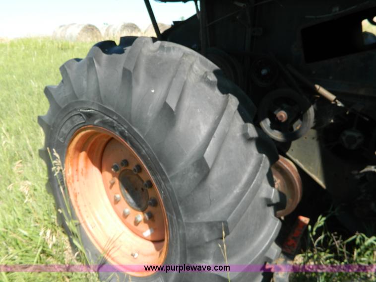 image for item J8844 Gleaner F combine