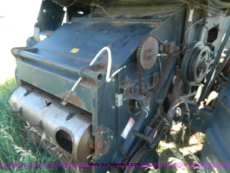 image for item J8844 Gleaner F combine