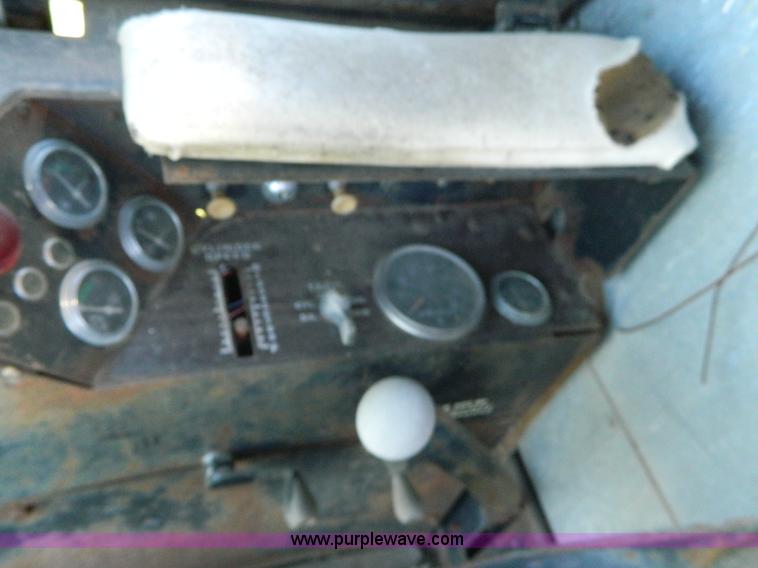 image for item J8844 Gleaner F combine