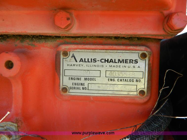 image for item J8850 Allis Chalmers 3500 six cylinder diesel engine