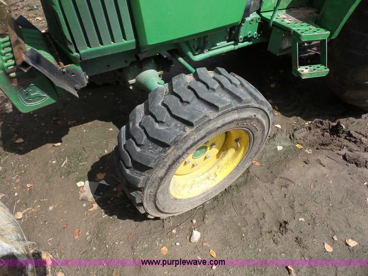 image for item K1641 John Deere 990 MFWD tractor