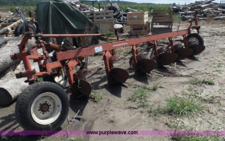 image for item K1642 International six bottom plow