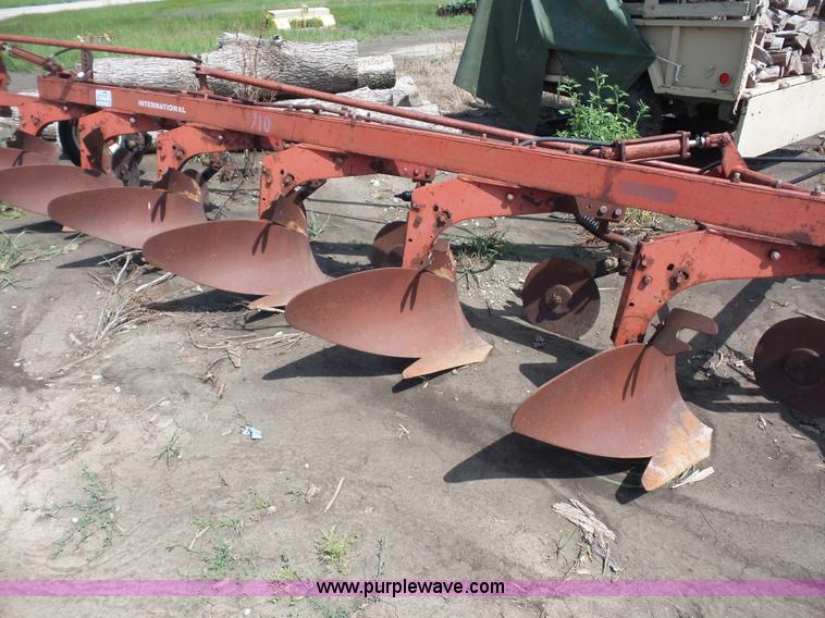 image for item K1642 International six bottom plow