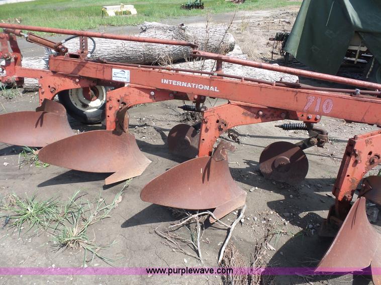 image for item K1642 International six bottom plow