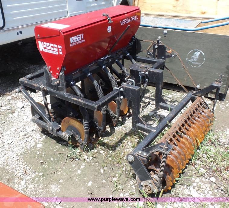image for item K1664 Kasco Versa grain drill