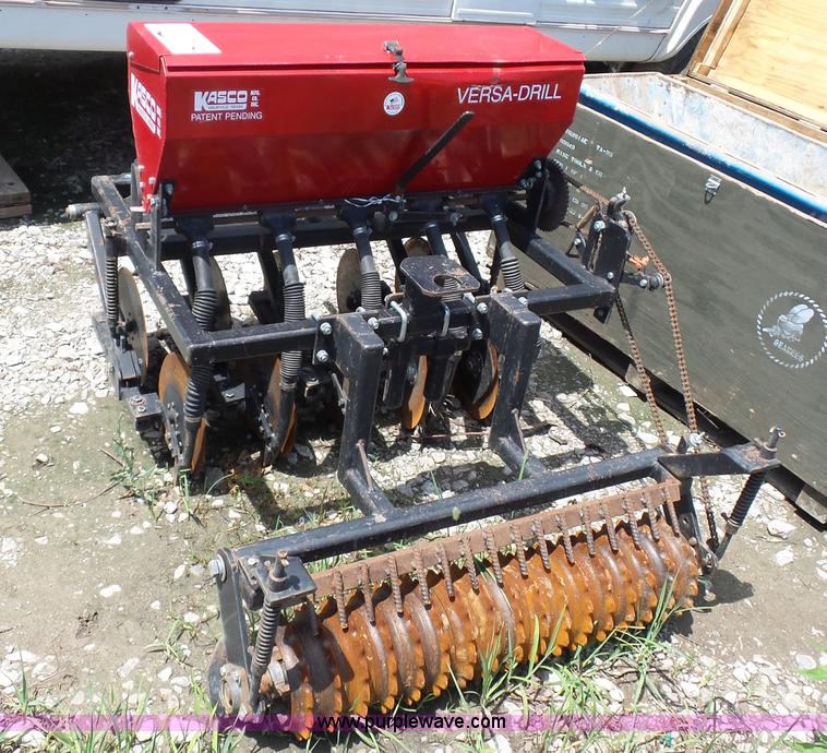image for item K1664 Kasco Versa grain drill
