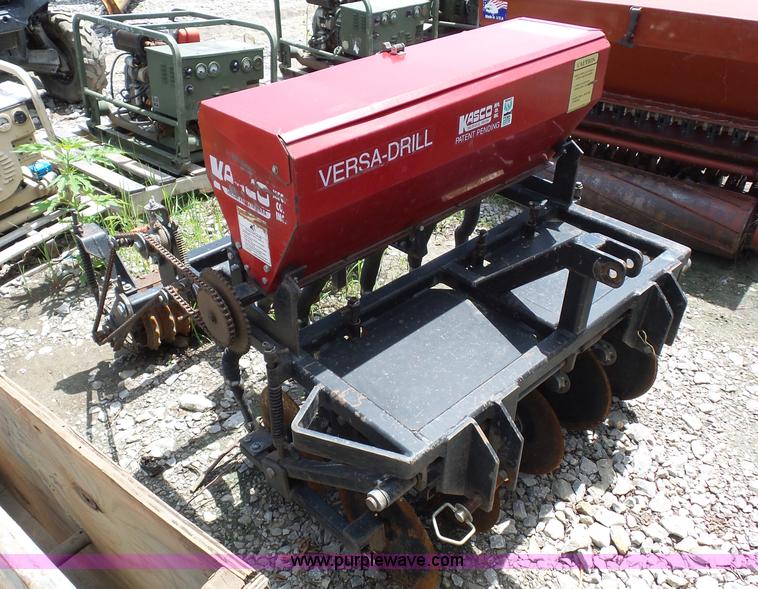 image for item K1664 Kasco Versa grain drill
