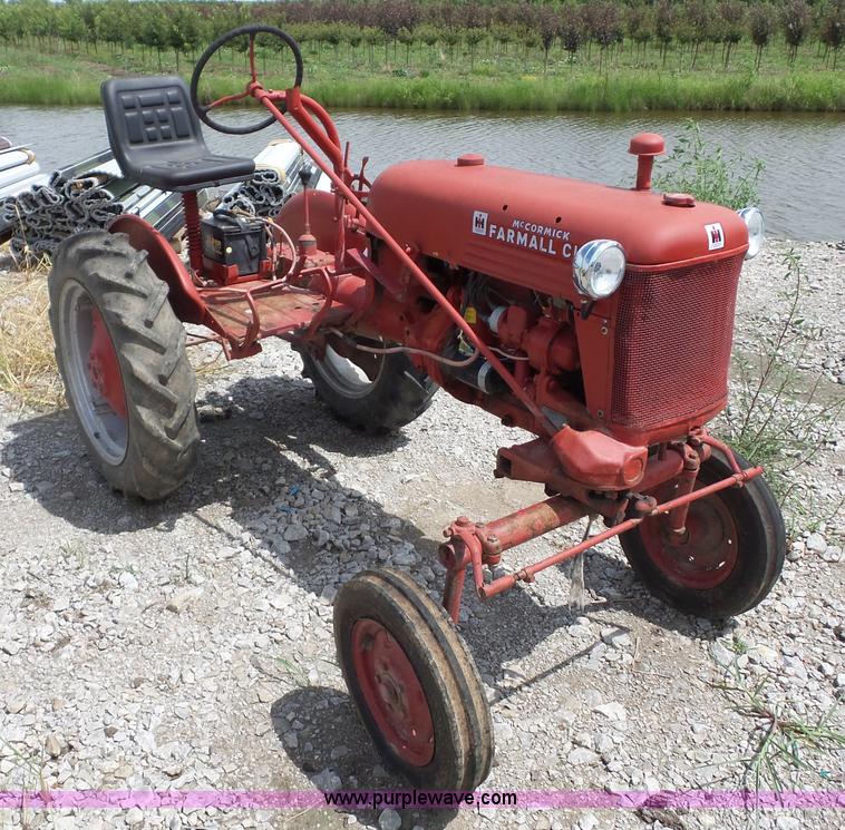 image for item K1671 Mccormick Farmall Cub tractor