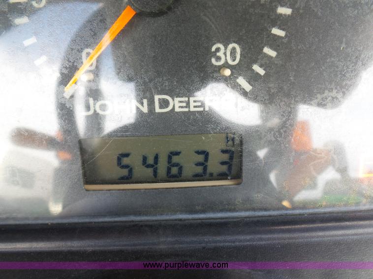 image for item K1673 2004 John Deere 4320 tractor